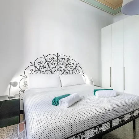 Hostdomus - Casa Ester 诺利