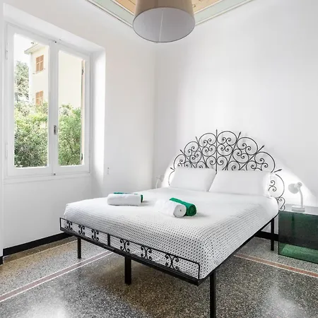 Hostdomus - Casa Ester Апартаменты *