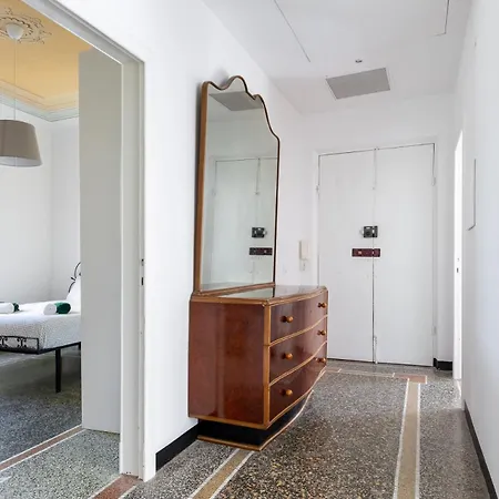 Apartamento Hostdomus - Casa Ester *